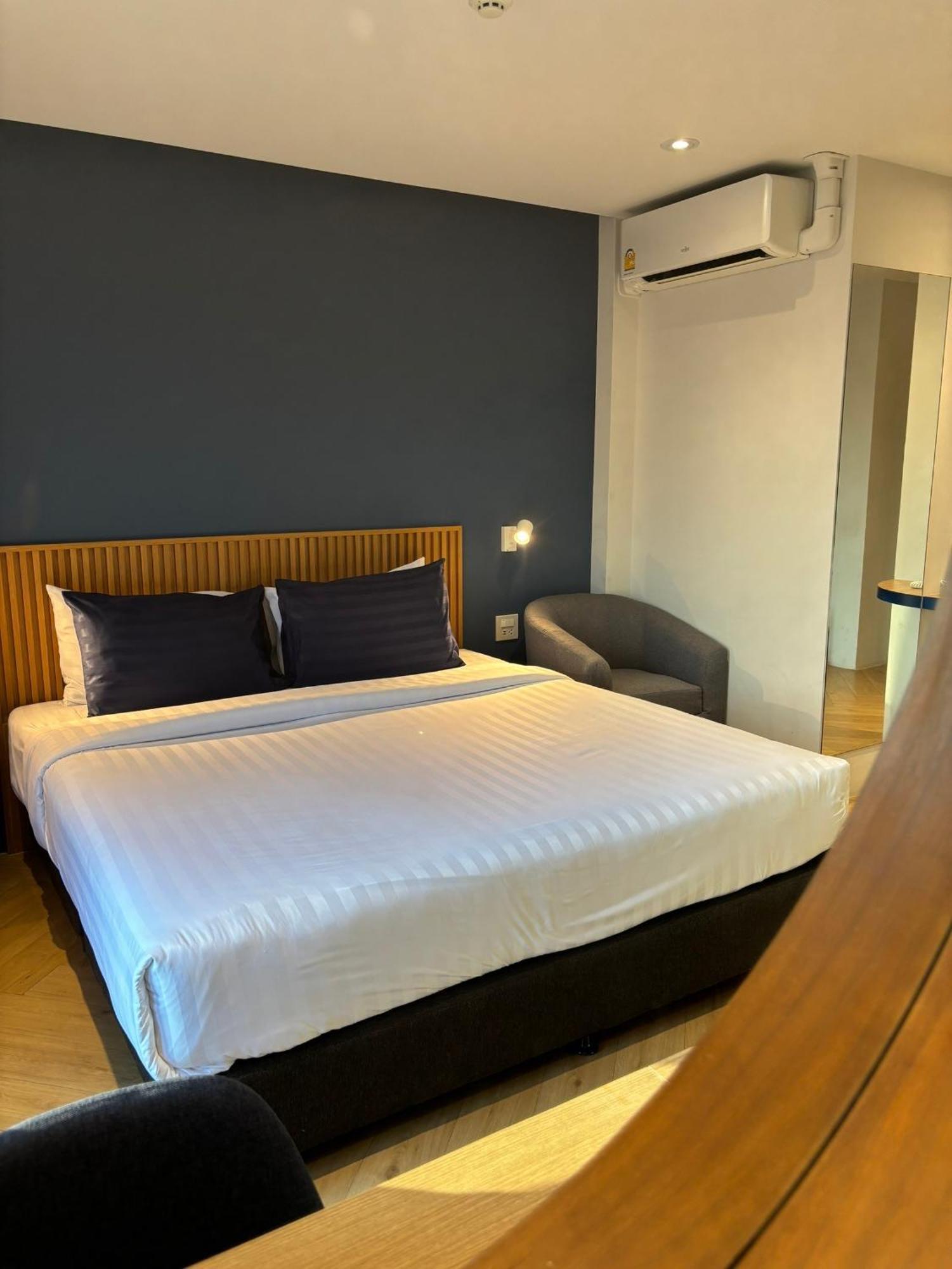 De Botan Bangna Hotell Bangkok Eksteriør bilde